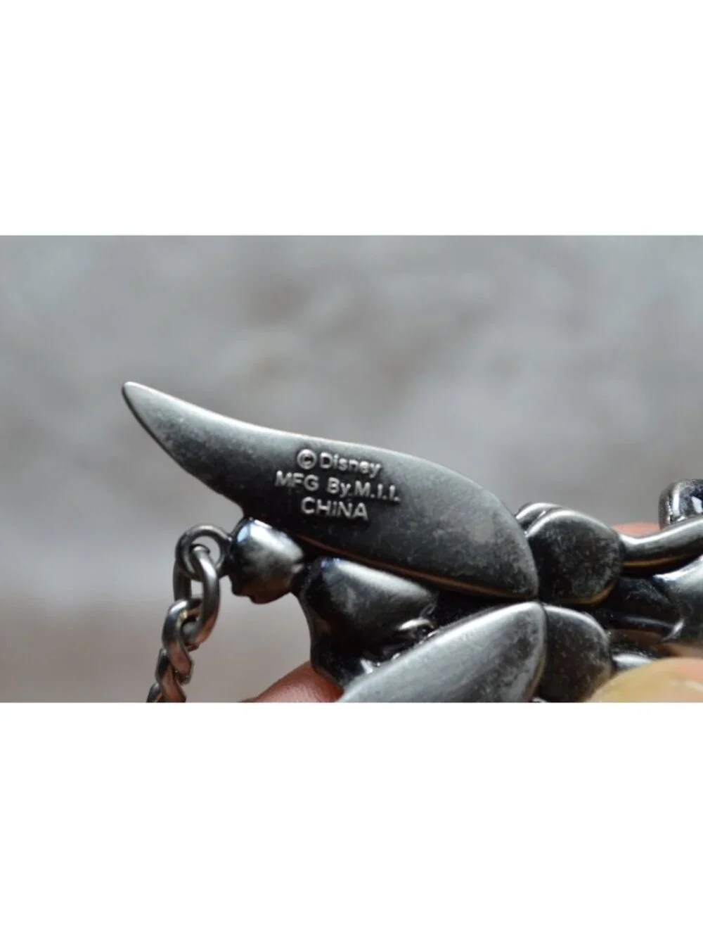 Disney Tinker Bell Pewter Keychain Sassy Fairy Metal Key Ring Bag Charm Retro - Picture 3 of 5
